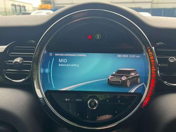 MINI HATCH Cooper S Electric Level 2 3dr - NATIONAL DELIVERY*