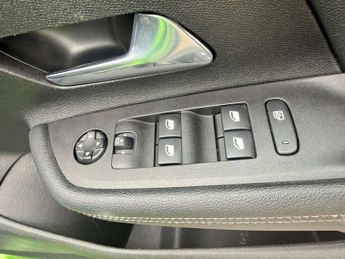 Vauxhall MOKKA 1.2 Mokka Ultimate Turbo Auto 5dr