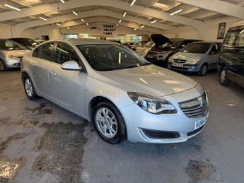 Vauxhall Insignia 2.0 CDTi ecoFLEX Design Euro 5 (s/s) 5dr