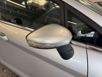 Ford Fiesta 1.0T EcoBoost Zetec Euro 6 (s/s) 5dr