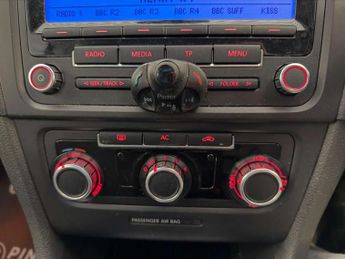 Volkswagen Golf 1.4 TSI SE DSG Euro 5 5dr