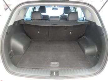 HYUNDAI TUCSON 1.7 Tucson Premium Blue Drive 2WD CRDi Semi-Auto 5dr