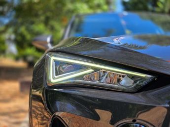 CUPRA FORMENTOR 2.0 Formentor VZ2 TSi 4Drive Semi-Auto 4WD 5dr