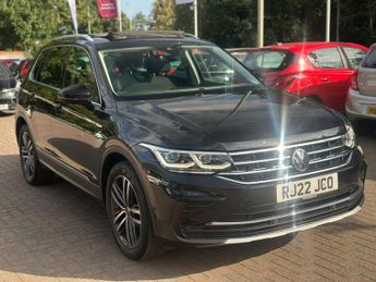 VOLKSWAGEN TIGUAN 1.5 Tiguan Elegance TSi Semi-Auto 5dr