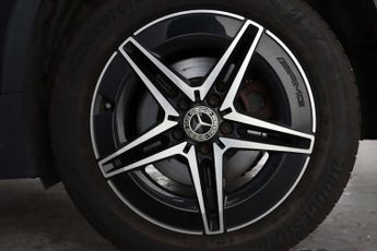 Mercedes-Benz EQA EQA 350 66.5kWh AMG Line SUV 5dr Electric Auto 4MATIC (292 ps)