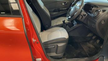 RENAULT CAPTUR 0.9 Captur Dynamique S MediaNav Energy TCe S/S 5dr