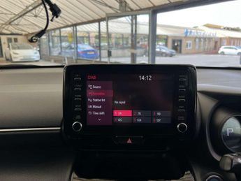 TOYOTA YARIS CROSS 1.5 Yaris Cross Icon HEV Auto 5dr