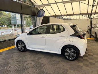 TOYOTA YARIS 1.5 Yaris Icon HEV CVT 5dr