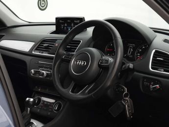 AUDI Q3 2.0 Q3 SE TDI Quattro Semi-Auto 4WD 5dr