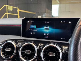MERCEDES-BENZ A-CLASS 1.5 A 180 AMG Line Executive D Auto 5dr