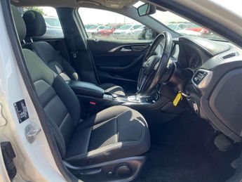 Infiniti Q30 1.5 Q30 Premium D 5dr