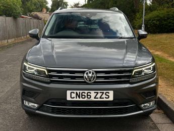 Volkswagen TIGUAN 2.0 Tiguan SEL TDI BlueMotion Technology 4Motion Semi-Auto 4WD 5