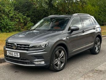 Volkswagen TIGUAN 2.0 Tiguan SEL TDI BlueMotion Technology 4Motion Semi-Auto 4WD 5