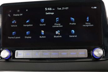 Hyundai KONA 64kWh Premium SUV 5dr Electric Auto (10.5kW Charger) (204 ps)