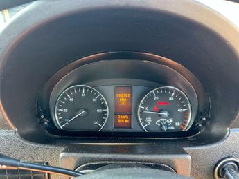 MERCEDES-BENZ SPRINTER 2.1 314 CDI Tipper Diesel Manual RWD L1 (209 g/km, 140 bhp)
