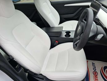 TESLA MODEL 3 Model 3 Long Range AWD 4WD 4dr