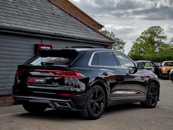 Audi Q8 3.0 TDI V6 50 S line SUV 5dr Diesel Tiptronic quattro Euro 6 (s/
