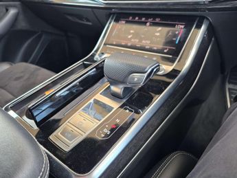 Audi Q8 3.0 TDI V6 50 S line SUV 5dr Diesel Tiptronic quattro Euro 6 (s/
