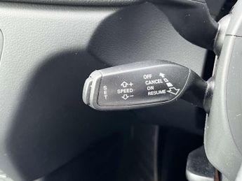 AUDI Q3 1.4 Q3 S Line Edition TFSI Semi-Auto 5dr