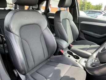 AUDI Q3 1.4 Q3 S Line Edition TFSI Semi-Auto 5dr