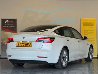 TESLA MODEL 3 Model 3 Standard Range + 4dr