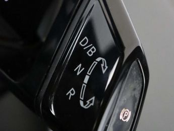 Volkswagen ID.4 Pure 52kWh Life SUV 5dr Electric Auto (148 ps)