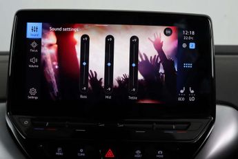 Volkswagen ID.4 Pure 52kWh Life SUV 5dr Electric Auto (148 ps)