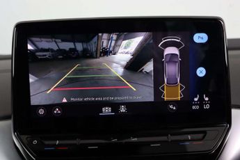 Volkswagen ID.4 Pure 52kWh Life SUV 5dr Electric Auto (148 ps)
