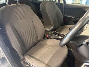 Ford FOCUS 1.0 Focus Titanium 5dr
