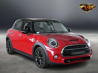 MINI Hatch 2.0 Cooper S Automatic 5dr - NATIONAL DELIVERY*