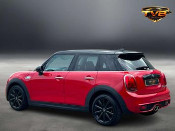 MINI HATCH 2.0 Cooper S Automatic 5dr - NATIONAL DELIVERY*