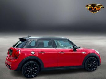 MINI HATCH 2.0 Cooper S Automatic 5dr - NATIONAL DELIVERY*