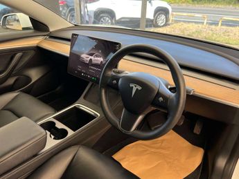 TESLA MODEL 3 Model 3 RWD 4dr