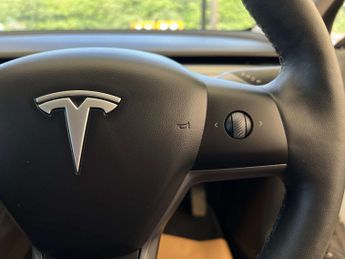 TESLA MODEL 3 Model 3 RWD 4dr