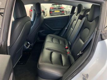 TESLA MODEL 3 Model 3 RWD 4dr