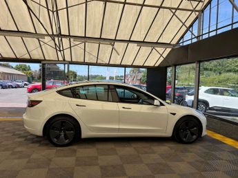TESLA MODEL 3 Model 3 RWD 4dr
