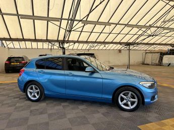 BMW 1 SERIES 2.0 118d SE Auto 5dr