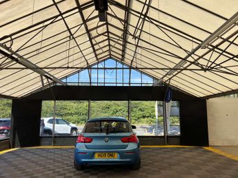 BMW 1 SERIES 2.0 118d SE Auto 5dr