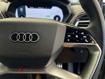 AUDI Q4 E-TRON Q4 e-tron S Line 40 5dr