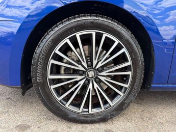 SEAT LEON 2.0 Leon Xcellence Luxury TSi Semi-Auto 5dr