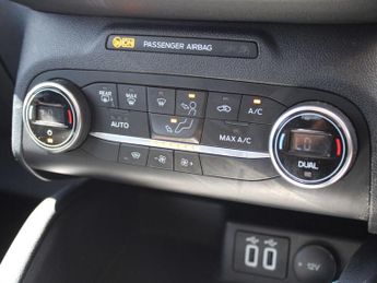 FORD KUGA 1.5 EcoBlue Titanium Auto 5dr