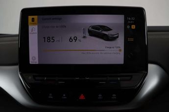 Volkswagen ID.4 Pro 77kWh Life SUV 5dr Electric Auto (174 ps)