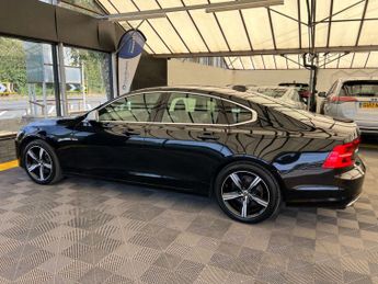 VOLVO S90 2.0 S90 R-Design D4 Auto 4dr
