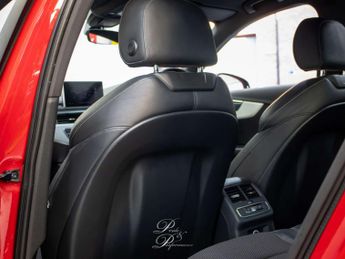 AUDI A4 2.0 A4 S Line TFSI Semi-Auto 4dr