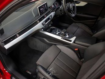 AUDI A4 2.0 A4 S Line TFSI Semi-Auto 4dr