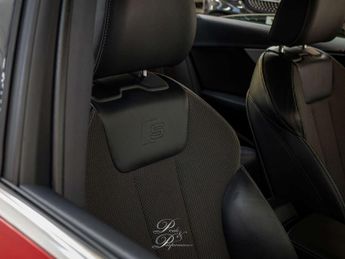 AUDI A4 2.0 A4 S Line TFSI Semi-Auto 4dr