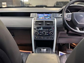 LAND ROVER DISCOVERY SPORT 2.0 Discovery Sport SE Tech TD4 Auto 4WD 5dr