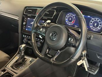 Volkswagen GOLF 2.0 Golf R TSi Semi-Auto 4WD 5dr