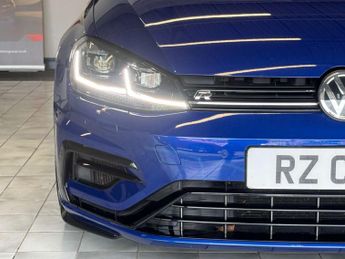 Volkswagen GOLF 2.0 Golf R TSi Semi-Auto 4WD 5dr