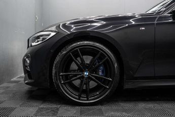 BMW 3 SERIES 2.0 320d M Sport Auto 4dr